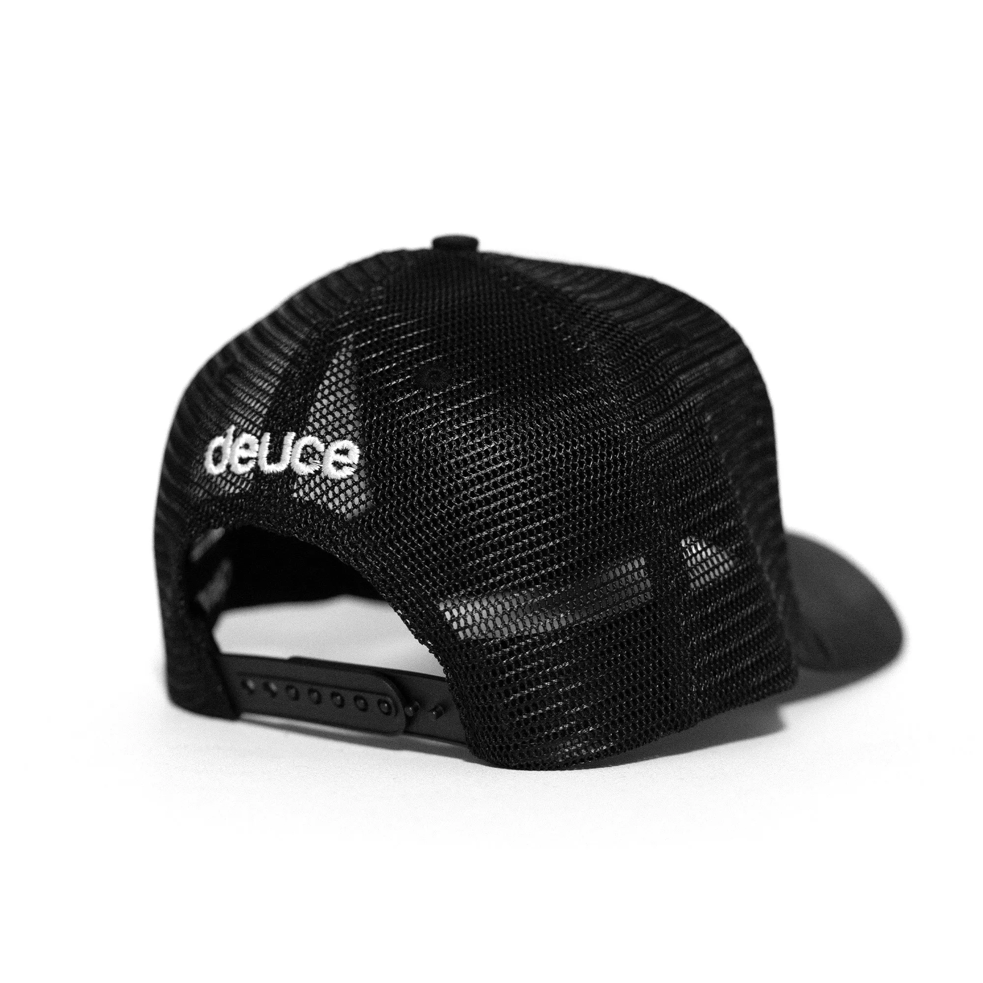 Deuce Peace Trucker Hat | White/Black