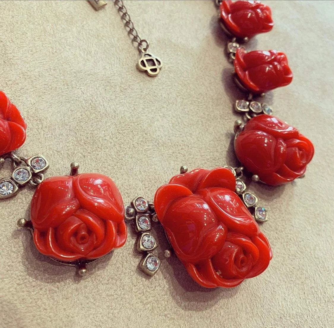 Oscar De La Renta Red Roses Tulips Necklace